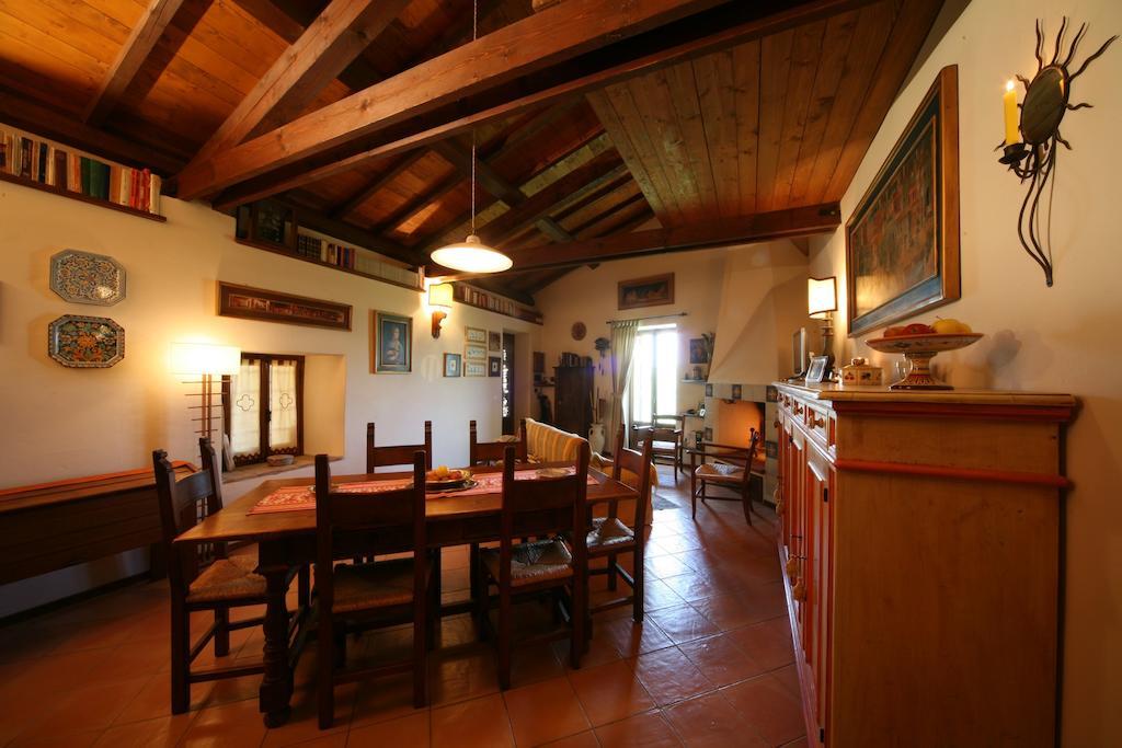 Agriturismo Monte Valentino Pietralunga  Bagian luar foto